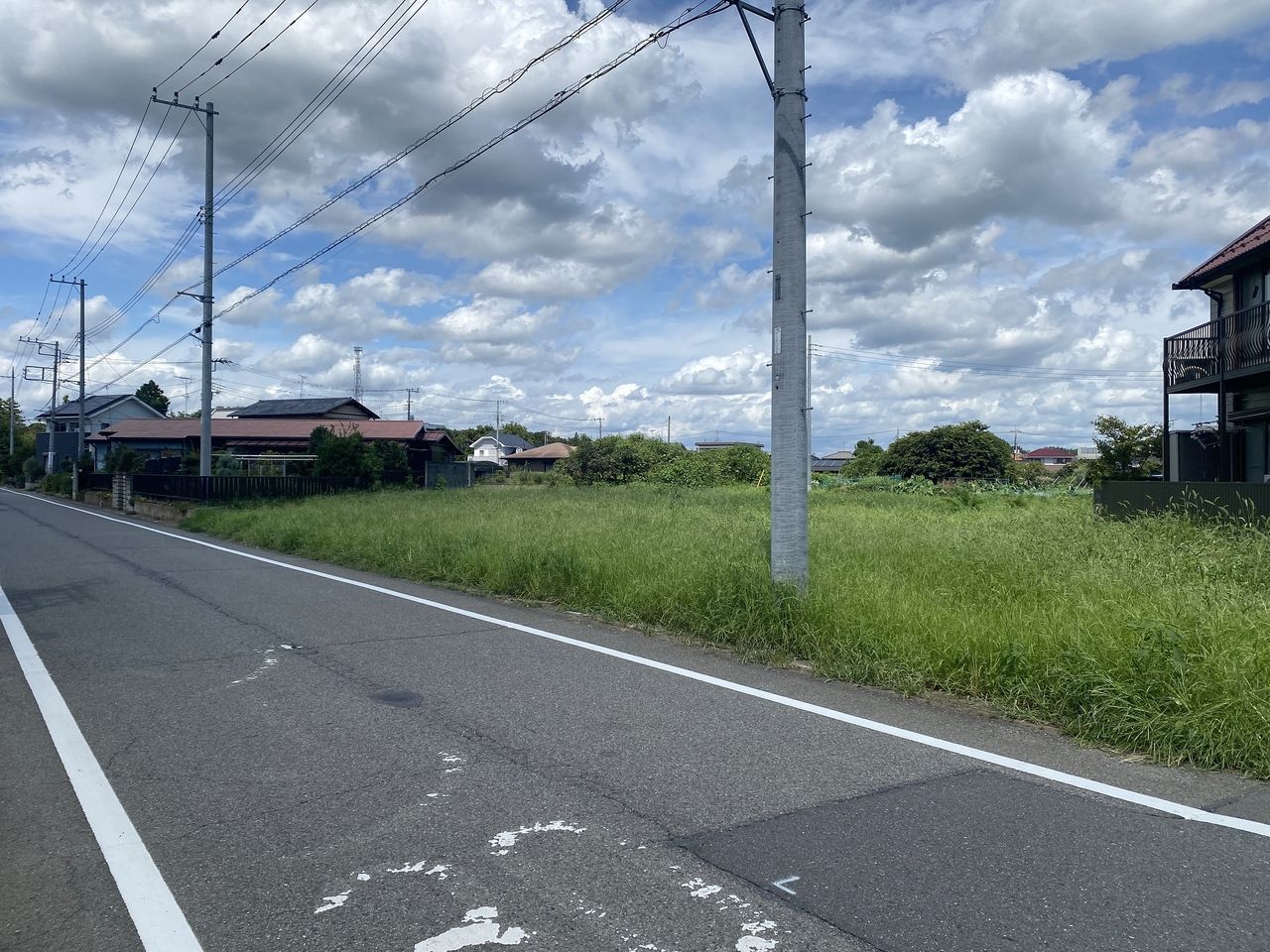 B区画約112.12坪
（・公簿368.91㎡・実測370.63㎡）（協定道路85.88㎡含）
松山町2丁目34条12号
平坦地　南6.95ｍ公道
第二仲よし保育園230ｍ
ファミマ・東和銀行450ｍ
マミーマート500ｍ
シルピアモール700ｍ。
土地広々100坪超
お好きな建築会社での建築も出来ます。
建物のご相談は東上建設へ→https://to-jo.jp/