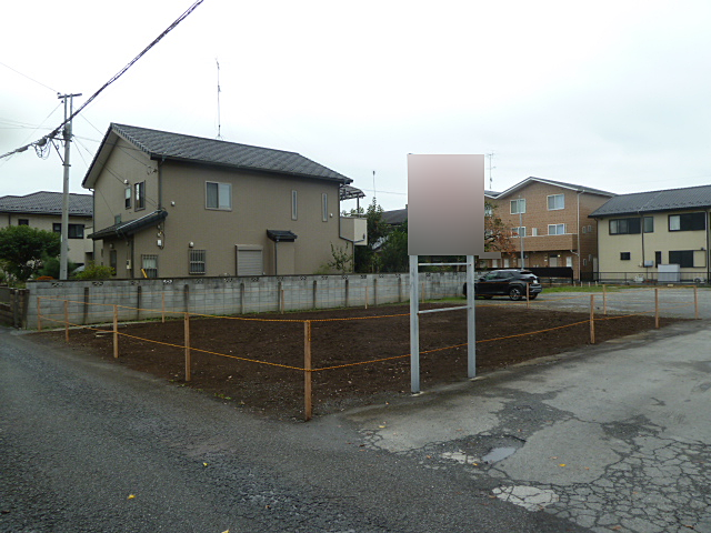 東武東上線「東松山」駅　徒歩18分。土地59坪。建築条件なし。お好きなプランで建築出来ます。建物のご相談は東上建設へ→https://to-jo.jp/