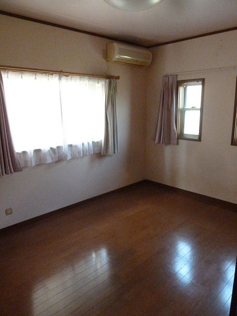 2階洋室 東松山市大字松山 中古戸建