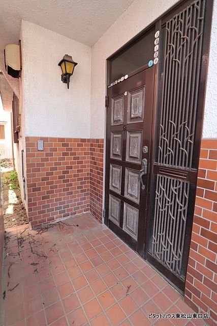北葛飾郡松伏町築比地 中古戸建