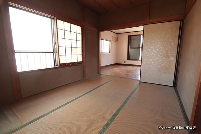 北葛飾郡松伏町築比地 中古戸建