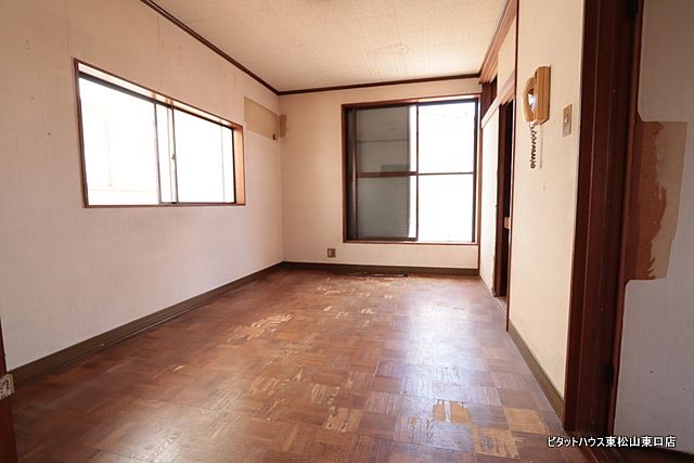 北葛飾郡松伏町築比地 中古戸建