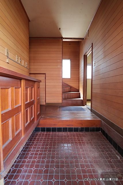 北葛飾郡松伏町築比地 中古戸建