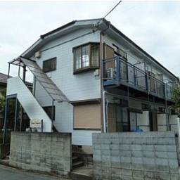 グランシャリオ 1Kのお部屋が8件です。現在満室です。年収290万円高利回り10%です。
