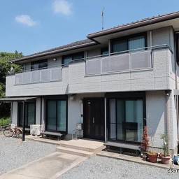 滑川町羽根尾積水ハウス施工軽量鉄骨造中古戸建 セキスイハウス施工軽量鉄骨造!。愛車を守る2台分のガレージ+5台以上駐車可能。大変綺麗にお住まいになっていました。オール電化住宅です。
