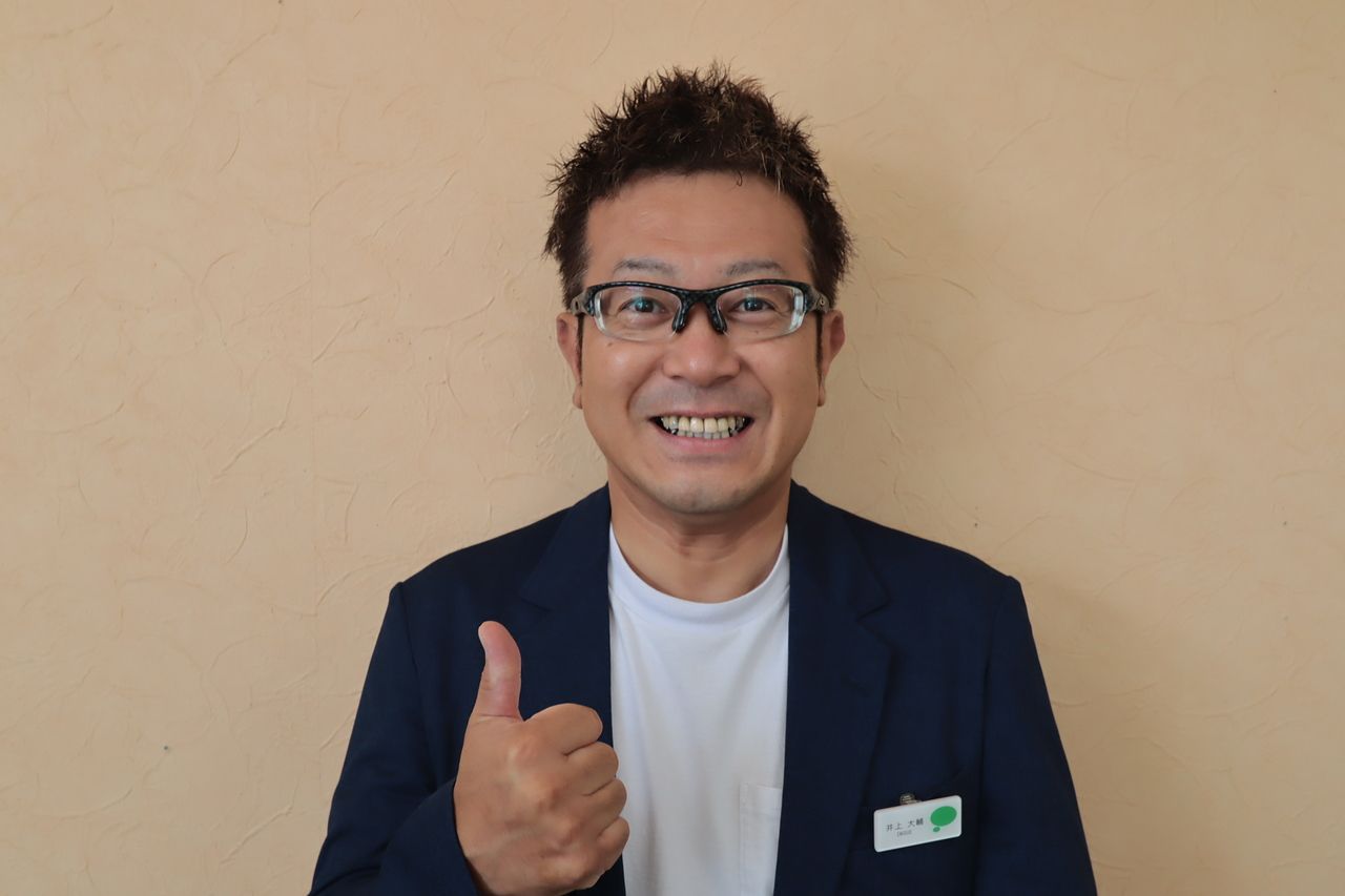 こんにちは。東上不動産の井上大輔と申します。
2007年、結婚を機に東松山市民となりました。
高坂に愛する？？嫁と娘？（猫セシル）と暮らしております。
皆様との出逢いを大切にし、喜んで頂けるよう精一杯、
元気一杯頑張ります。宜しくお願いします。